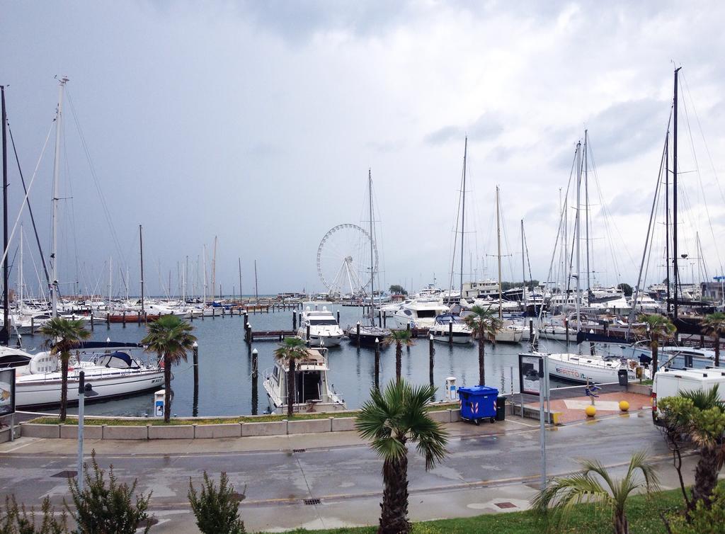 Mansarda Al Mare Villa Rimini Kültér fotó